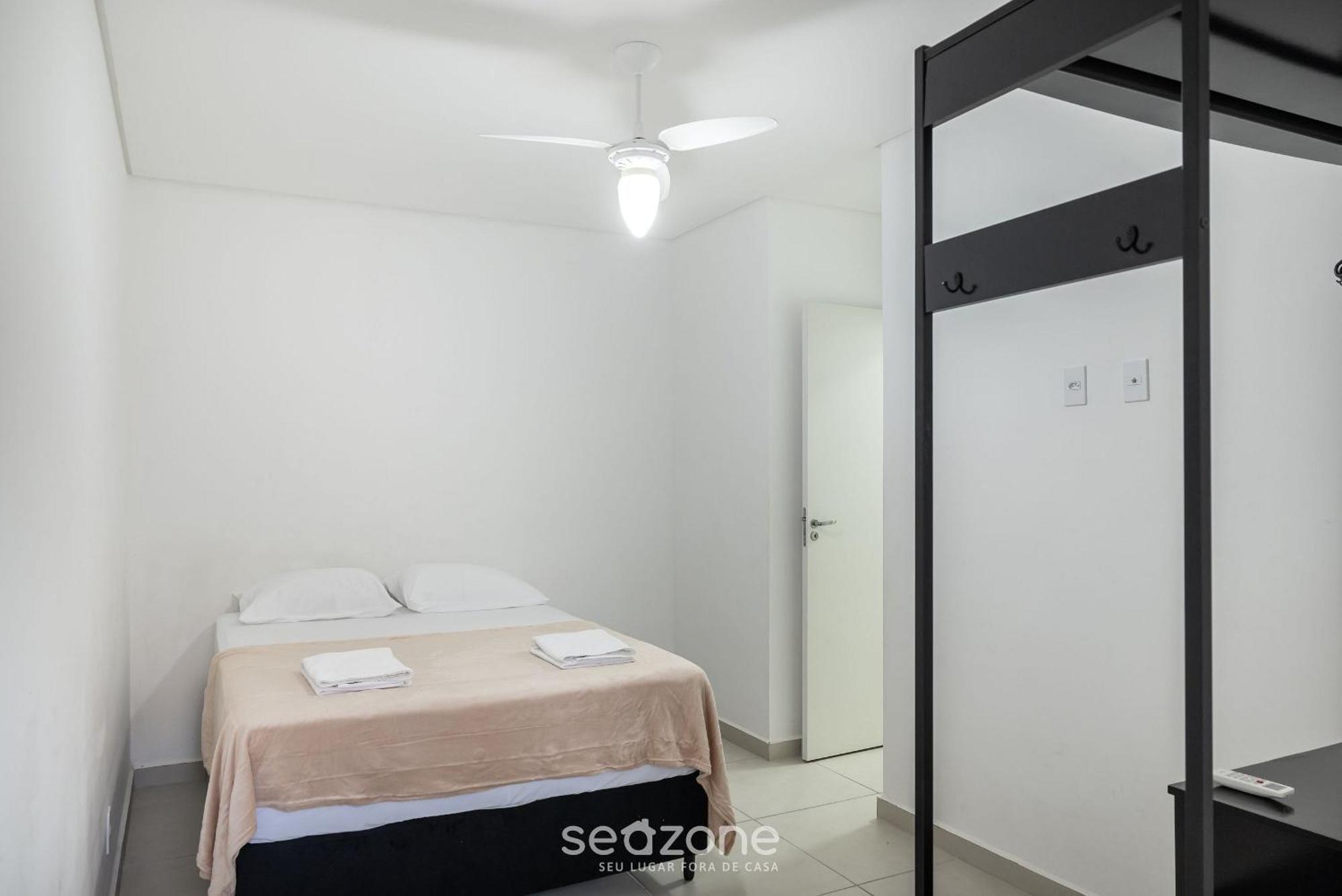 Apto C/ Churrasq A 2 Min Do Tenorio Cah014 Apartamento *