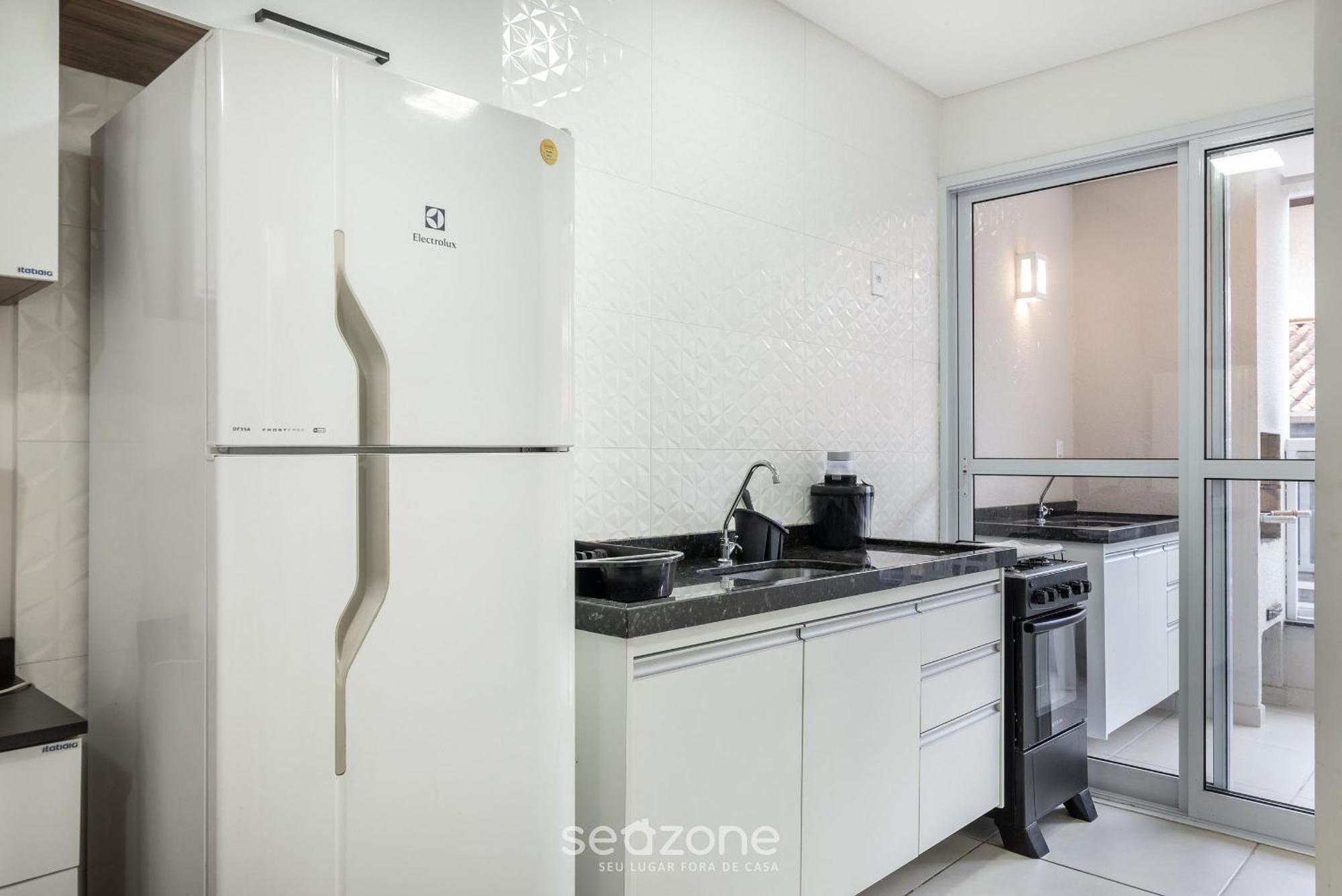 Apto C/ Churrasq A 2 Min Do Tenorio Cah014 Apartamento *
